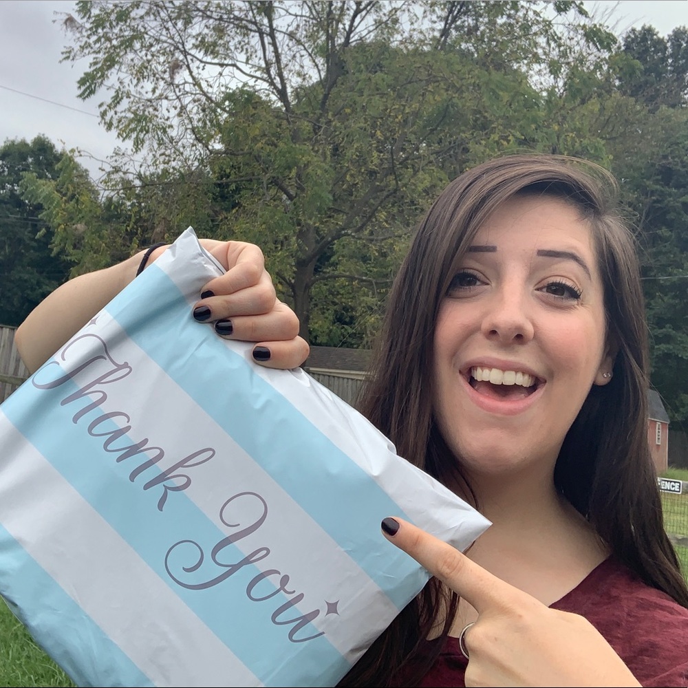 Meet your Posher, Ashleigh!